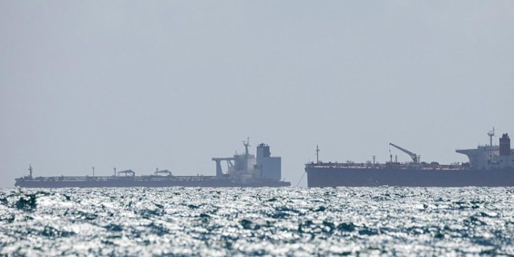 Венесуэла предложила западным компаниям расширить нефтяные площади