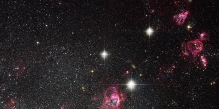 Астроном Киселев допустил наличие жизни в галактике с «мыльными пузырями»