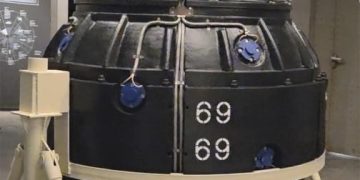 Атомные «Волга» и вертолет: назад в будущее на Неделе высоких технологий