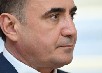 Дюмин пошутил после поручения Путина на встрече с паралимпийцами