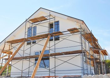 Как построить дом без задержек и сэкономить: рекомендации экспертов