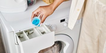 Куда заливать гель в стиральной машине: в какой отсек, можно ли в барабан