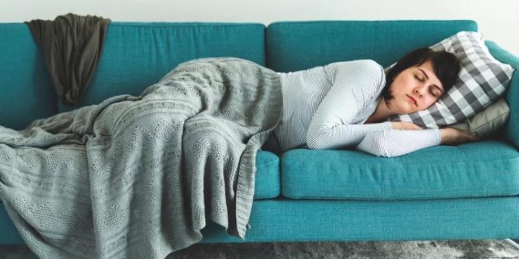 На 1-2-3. Какую часть тела высунуть из-под одеяла, чтобы быстрее уснуть?