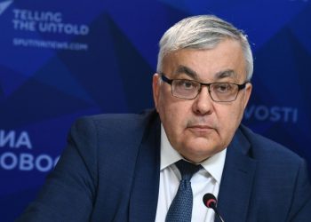 Новый посол в Турции вручил в МИД копии верительных грамот