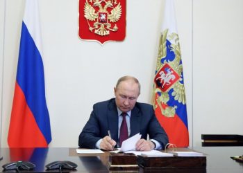 Путин освободил Горового от должности первого замминистра внутренних дел