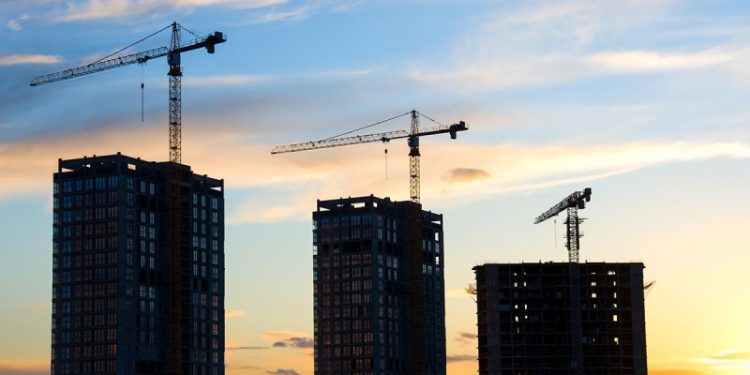 В «Домклик» оценили соотношение между ценовым классом и готовностью ЖК