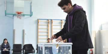 В Казахстане завершилось голосование на референдуме