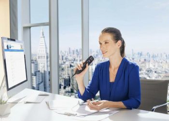Микрофон для экскурсовода: как выбрать идеальное оборудование для успешных мероприятий