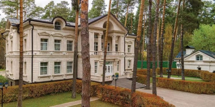 До ₽4 млрд: как выглядят самые дорогие дома Подмосковья в продаже