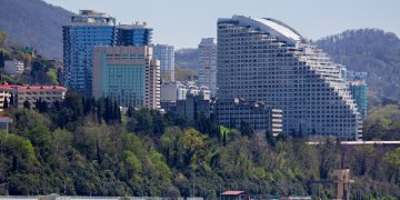 Элитные новостройки в Сочи подешевели до минимума за последние 4,5 года