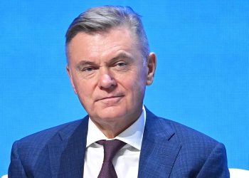 Глава ФНП заявил, что ни один нотариус не одобрил бы сделку Долиной