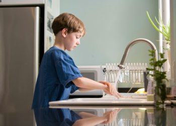 График отключения горячей воды в Воронеже: список улиц, даты