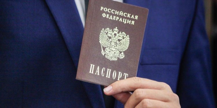 Какой штраф за отсутствие прописки и кто может его избежать