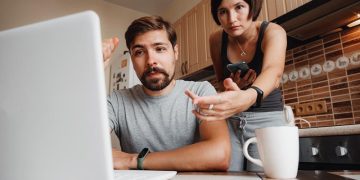 Мало информации и плохие фото: ошибки в объявлении о продаже квартиры