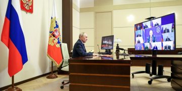 Путин провел совещание с постоянными членами Совбеза