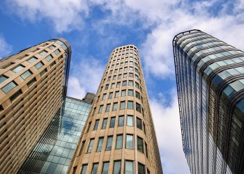 РБК назвал крупнейших девелоперов офисной недвижимости 2025 года