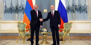 Российско-армянские отношения ждут перемены, считает эксперт