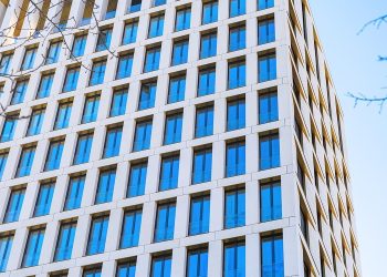 Рост цен и падение спроса: что происходит на рынке новостроек Москвы