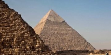 Внутри мумии в египетском Оксиринхе нашли отрывок из «Илиады»