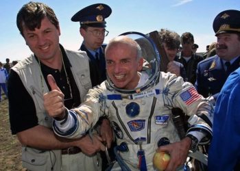 Всё выключено. Как Деннис Тито стал первым космическим туристом