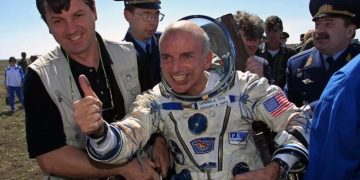 Всё выключено. Как Деннис Тито стал первым космическим туристом