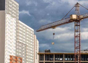 Зона риска: названы регионы с высокой долей рассрочки при покупке жилья