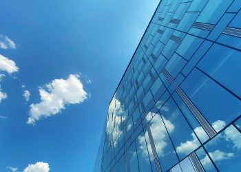 ₽380 тыс. за квадрат: строительство офисов за год подорожало на 15%