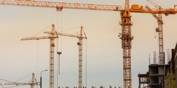 Стала реально комплексной: на площадках КРТ в Москве снизилась доля жилья