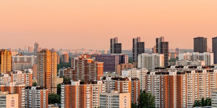 Москва стала первой по росту цен на вторичное жилье среди миллионников