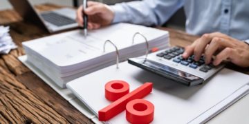 Налог на наследство в России в 2026 году: когда и сколько платить