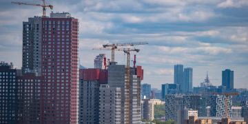 Назван топ-10 городов России с самым большим строительством многоэтажек