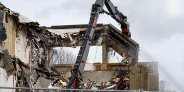 Сносить или оставить: как изменится подход к самостроям после решения ВС