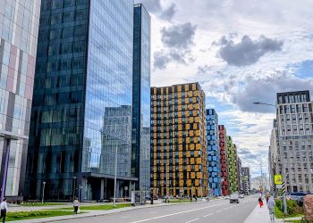В Москве за год выросло число сделок по переуступке в новостройках