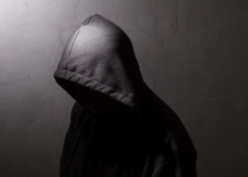 Маньяк прячется в кишках. Найдена связь между микробами и чертами психопата