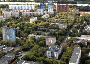 Названы районы Москвы с самым бюджетным вторичным жильем
