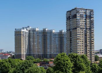 Названы регионы России с избытком и нехваткой новостроек