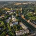 В большинстве крупных городов России в июле аренда квартир подешевела
