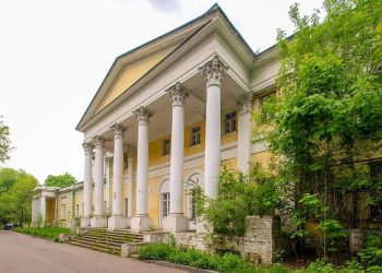 В Москве на торгах продали старинную усадьбу более чем за ₽550 млн