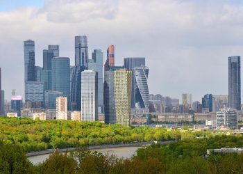 С прицелом на будущее: где офисы в Москве еще не достигли пика цен